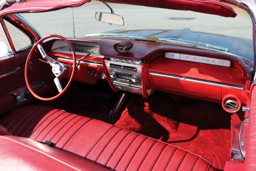 Торпедо Buick Electra 225 Convertible (4867) 1961 года  (фото 6 из 10)